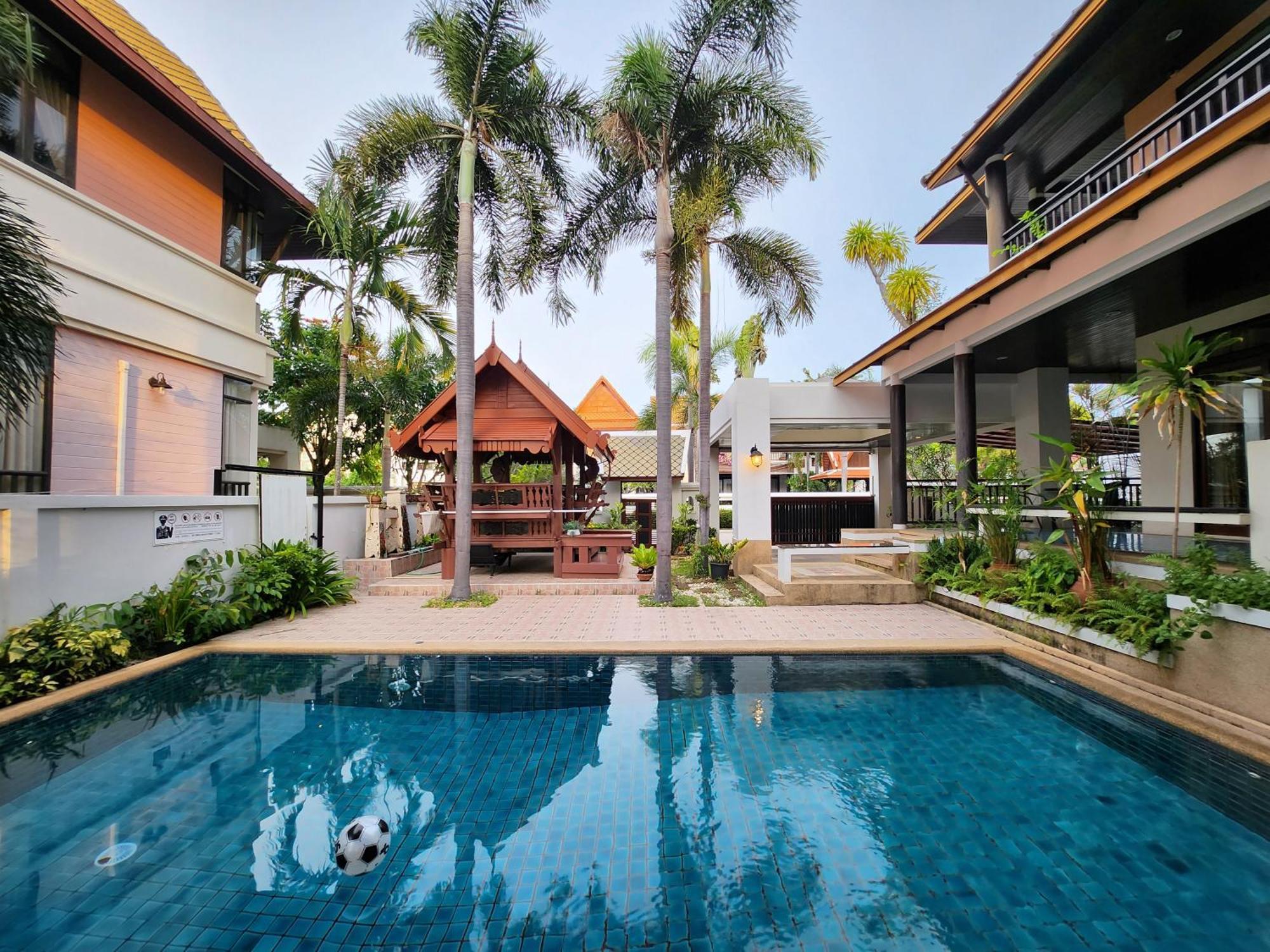ปุณณภา พูล วิลล่า พัทยา Punnapha Pool Villa Pattaya Jomtien Beach Exterior foto
